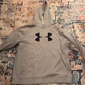 Gray Under Armour sweatshirt